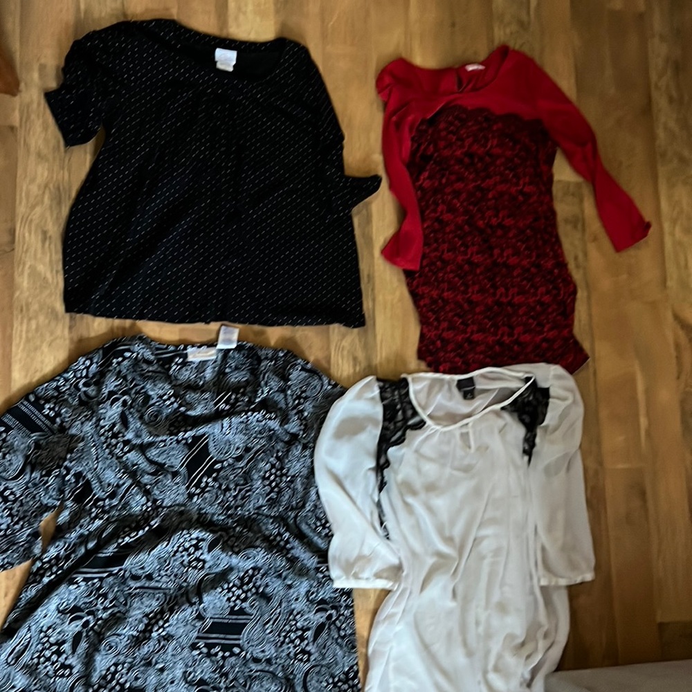 Bundle of Maternity Shirts Size Large